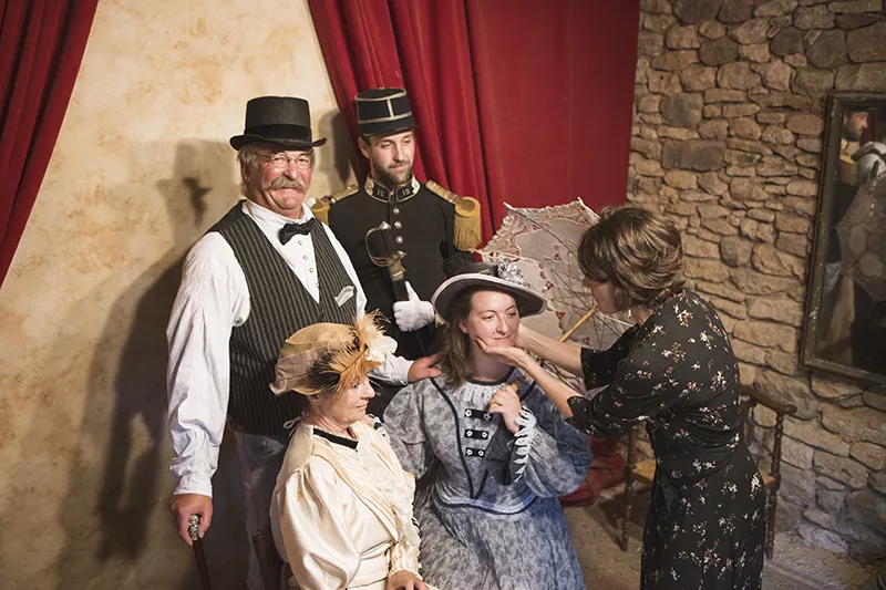 Le Bugue Studio de Photo Rétro au Village du Bournat Dordogne